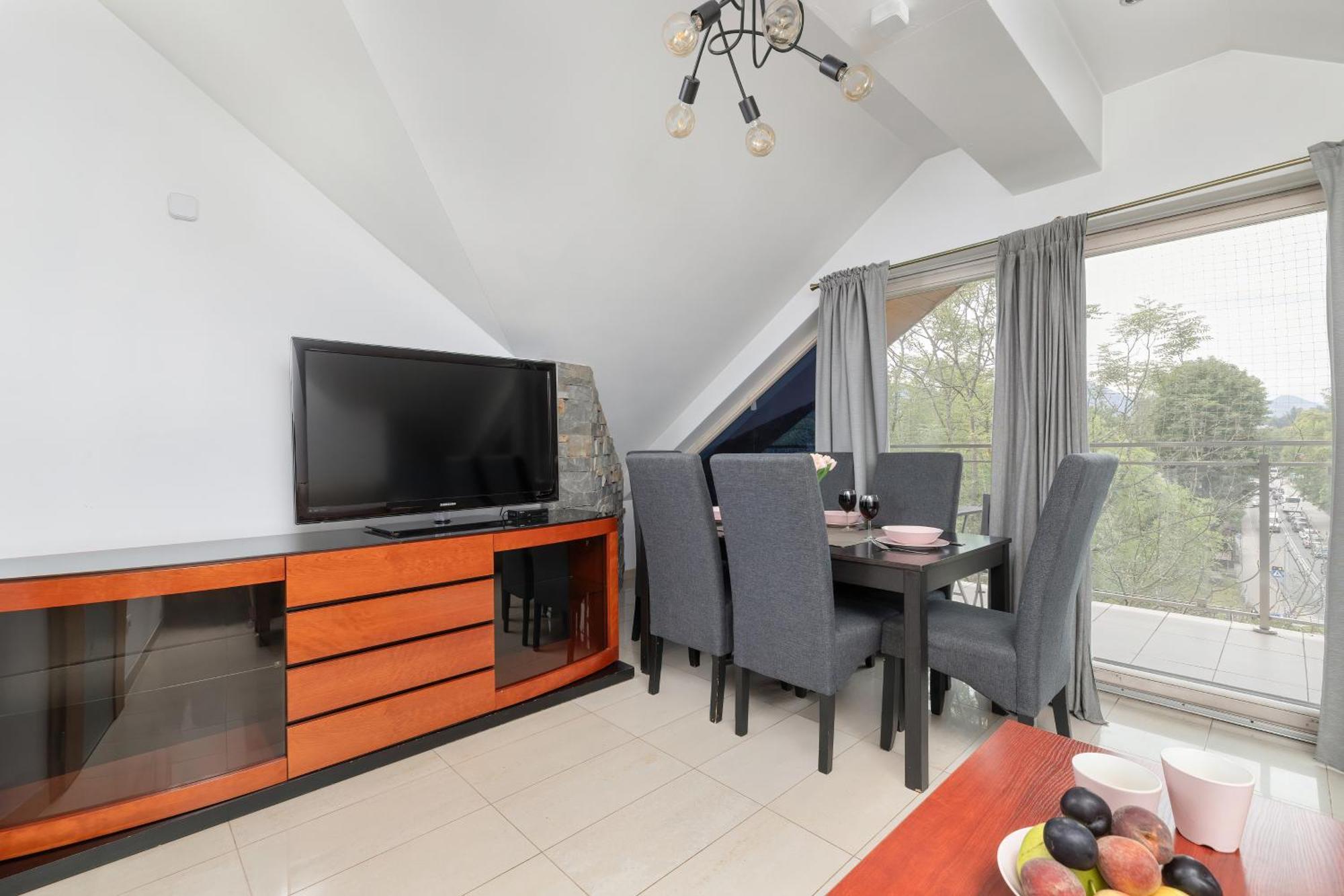 Przestronne Apartamenty W Zakopanem Z Trzema Sypialniami I Parkingiem By Noclegi Renters Ngoại thất bức ảnh
