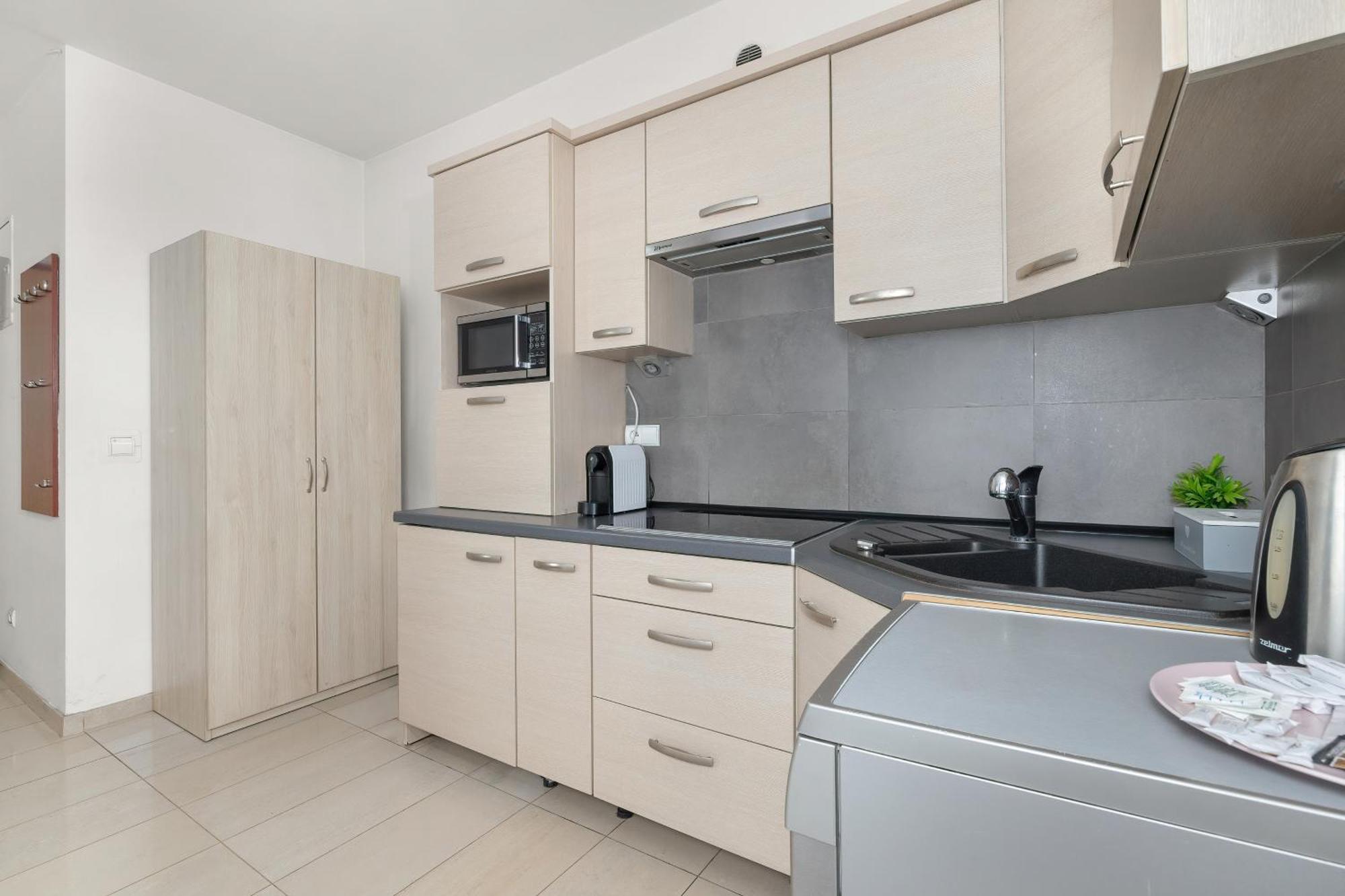 Przestronne Apartamenty W Zakopanem Z Trzema Sypialniami I Parkingiem By Noclegi Renters Ngoại thất bức ảnh